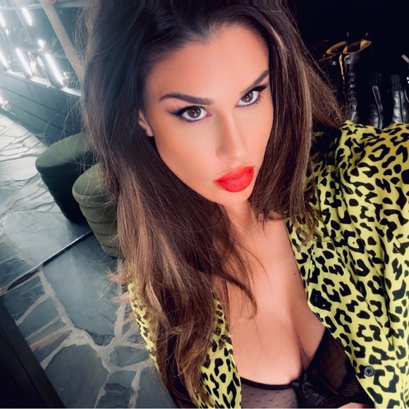 Petals & Peacocks neon leopard print shirt sz S - Picture 7 of 8